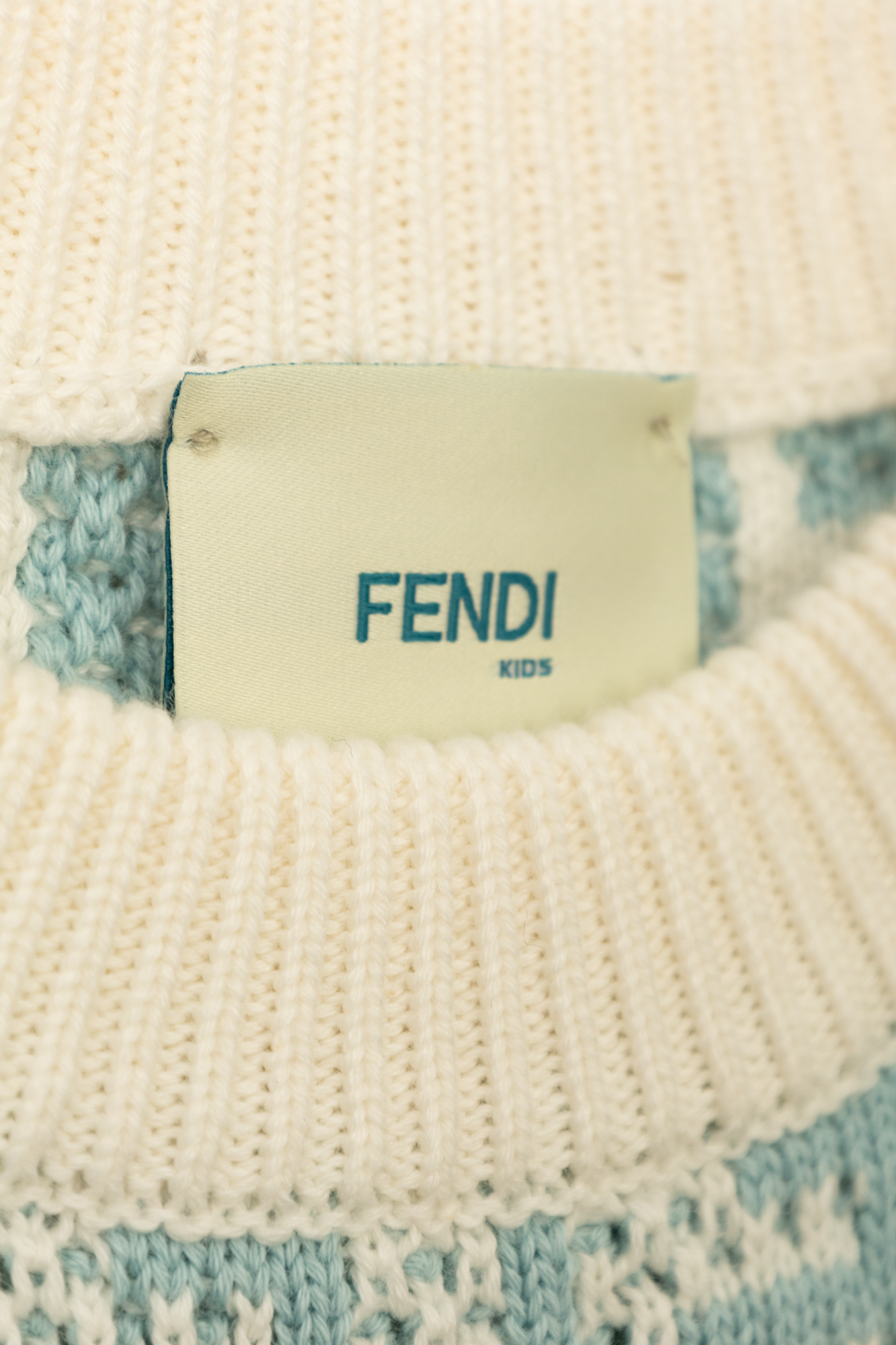 FENDI KIDS セーター JUG175 AMJF ニット FFロゴ フェンディ FENDI FENDI KIDS セーター JUG175 AMJF ニット FF
